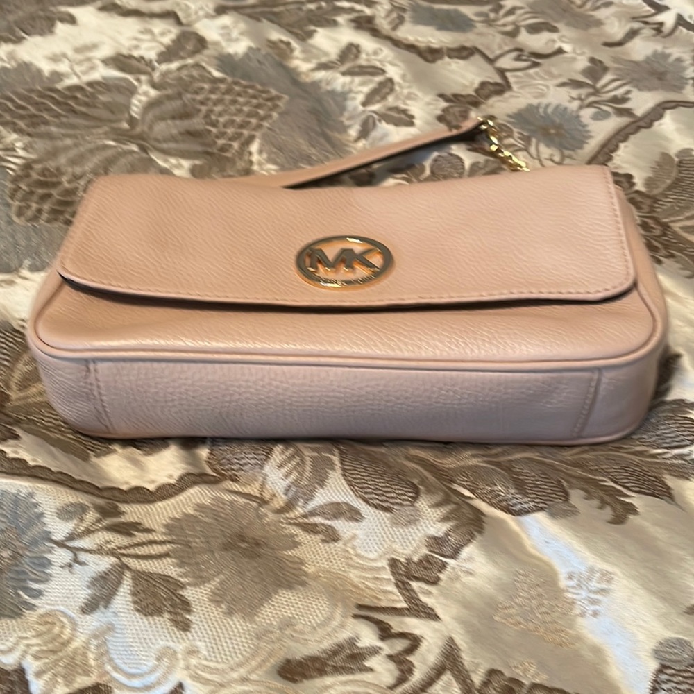 Michael Kors purse peach color